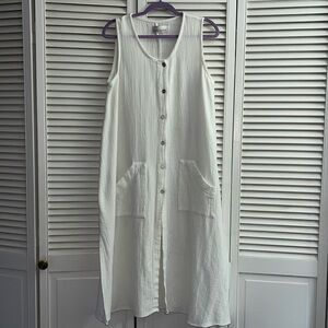 Beachy slub cotton sleeveless Midi dress with front pockets